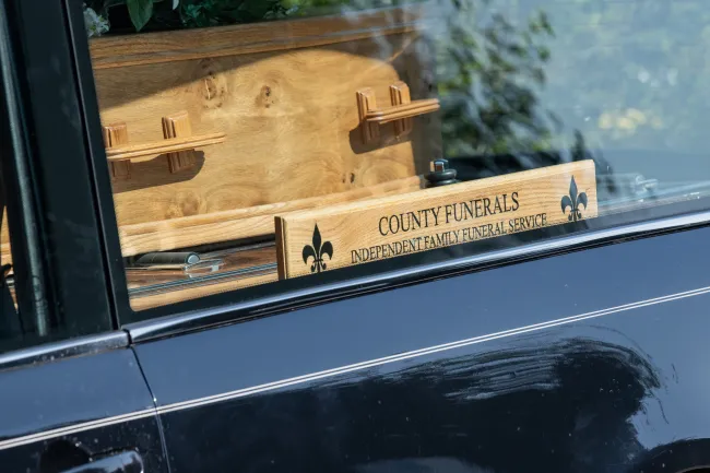 hearse coffin
